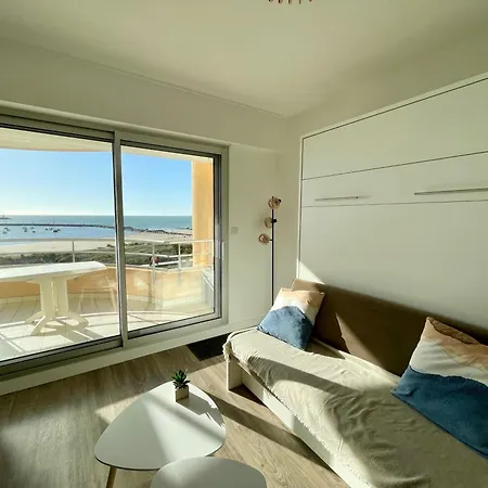 Daire Cadre Parfait En Face Du Port, Confortable